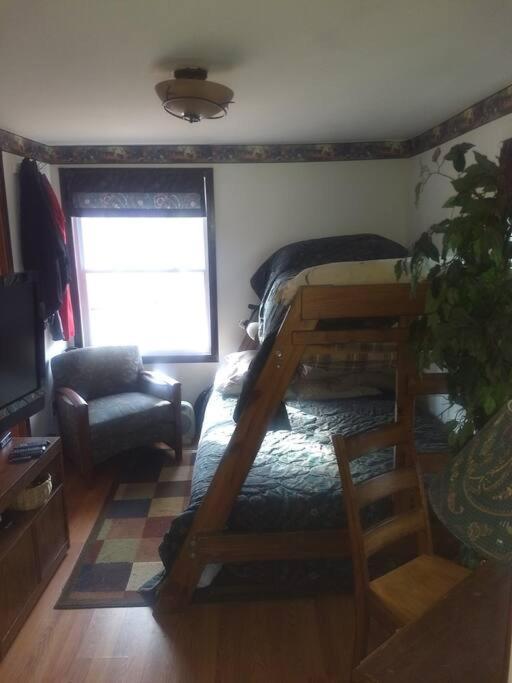 Rustic Quaint Cabin In The Woods--Pets Welcomed Dunnsville Eksteriør bilde